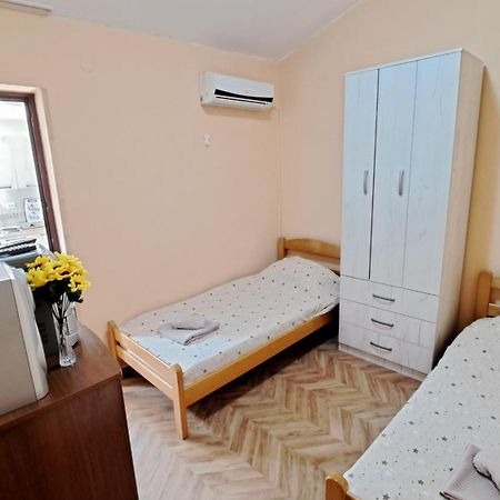 Apartments Skaljari كوتور المظهر الخارجي الصورة